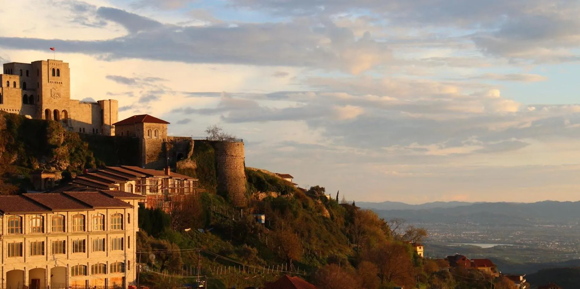 Pisha Panoramic Rooms Kruje